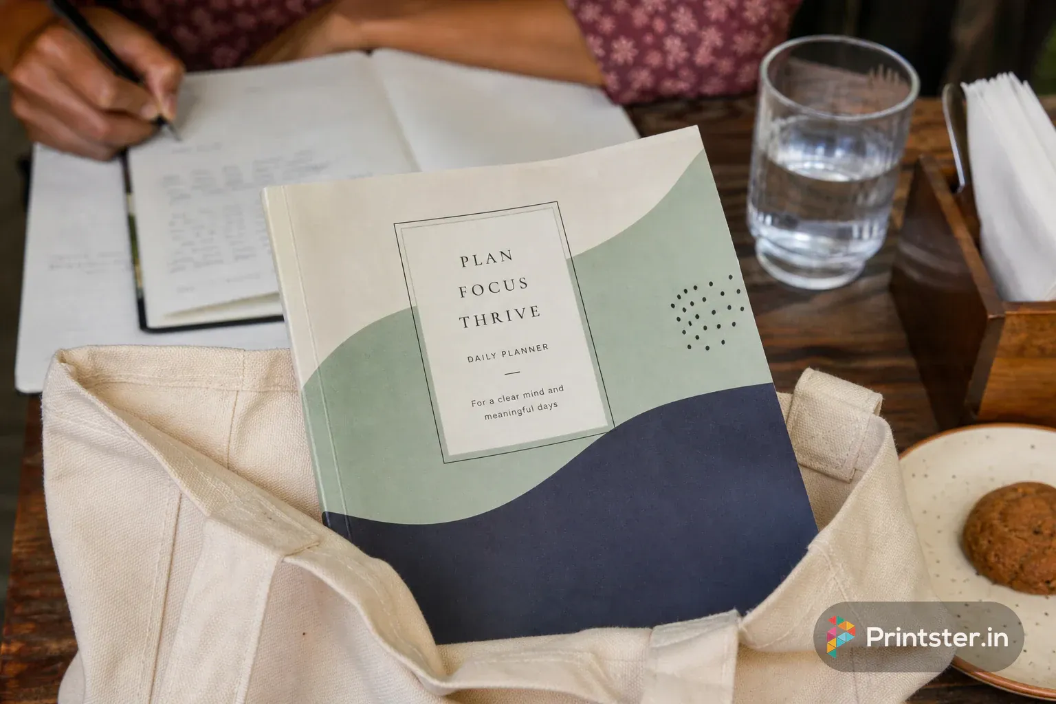 Planner (Paperback) gallery image 2